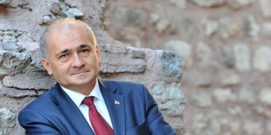 Prof. Dr. Hacali NECEFOĞLU : GERÇEKLEŞEN ARZULAR, BESLENEN UMUTLAR