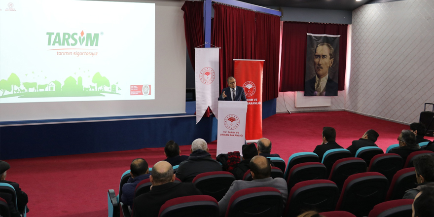 Kars’ta çiftçiler tarım sigortaları konusunda bilgilendirildi