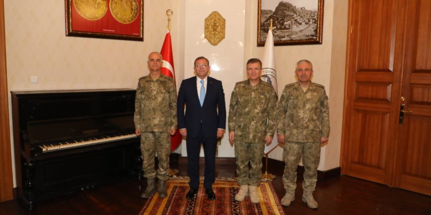 9. Kolordu Komutanı  Tümgeneral Tuncay Altuğ Kars'ta