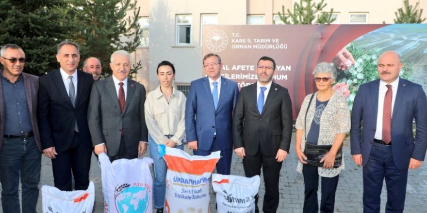 Kars'ta bin 711 çiftçiye 25 ton ekmeklik buğday tohumu dağıtıldı