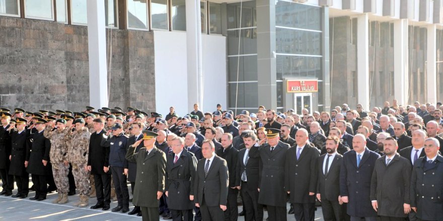 Kars'ta 10 Kasım Atatürk'ü anma töreni düzenlendi