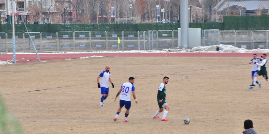 Kars 36 Spor:1 - Rize Özel İdare Spor:1