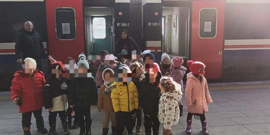 Anaokulu Öğrencileri Tren Garını Keşfetti!