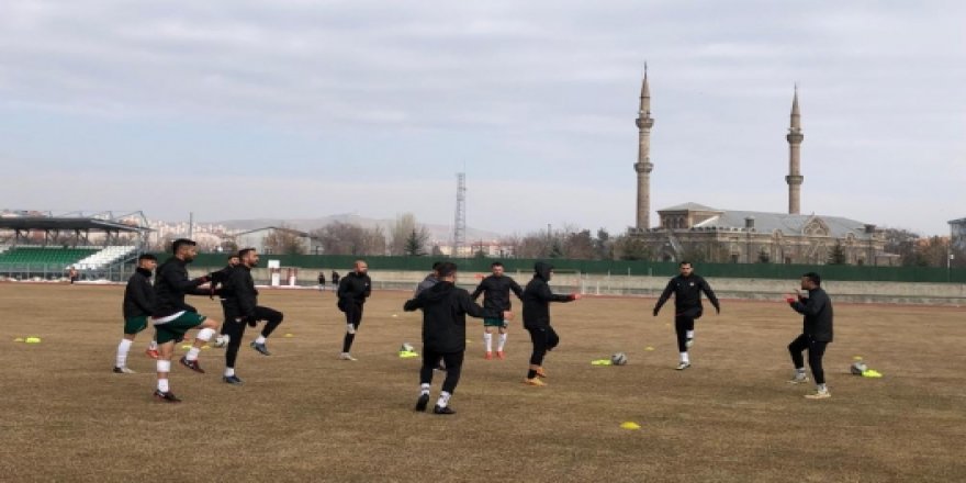 Kars 36 Spor - Ünye 1957 Spor hazırlıklarını tamamladı