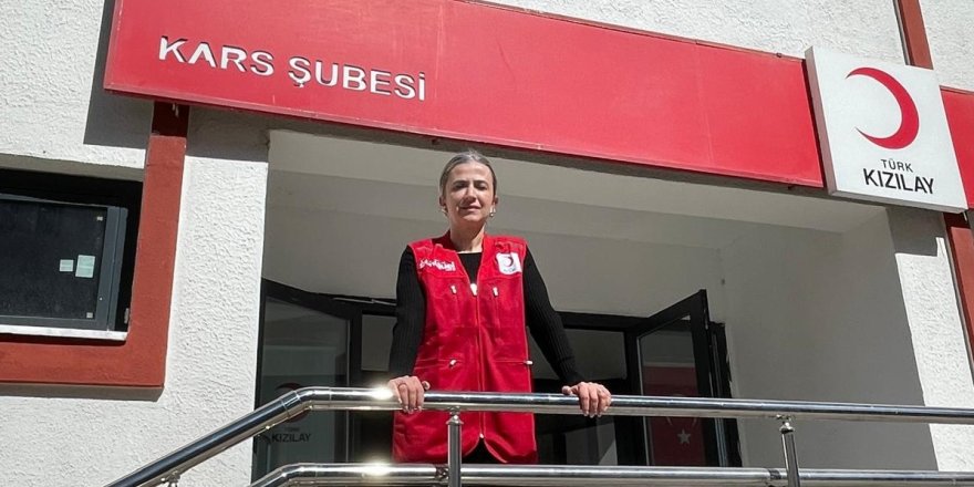 Kızılay Kars Şube Başkanı Kübra Hüryurt oldu