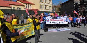 Kars’ta öğretmenler iş bıraktı