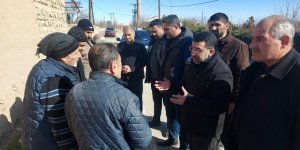 Kars Ak Parti Heyeti Deprem Bölgesinde, Depremzedelerin yanında...