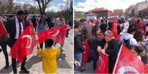 Ak Gençlik Kars Meydanı'nı BAYRAKSIZ Bırakmadı