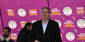 Bakırhan partisinin mitinginde Karslılara seslendi