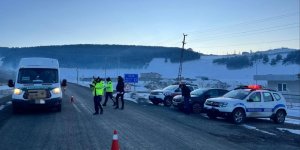 Kars’ta Şok Yol Kontrol Uygulaması Devam Ediyor